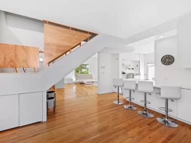 Main picture of 9 Grove Hill Ave