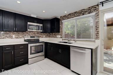 Main picture of 5191 Banbury Cir