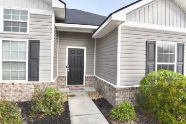 Main picture of 128 Brasher Dr