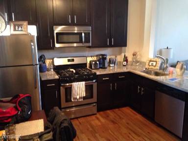 Main picture of 2954 N Racine Ave