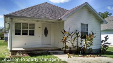 Main picture of 411 Railroad Ave