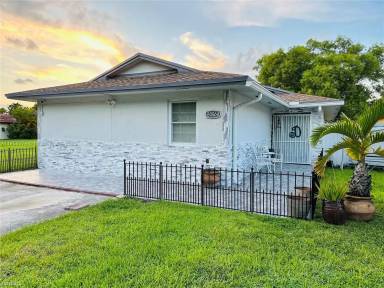 Main picture of 20964 Grouper Dr