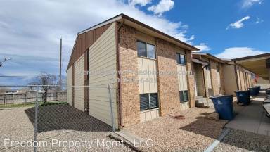 Main picture of 828 E Cedar Ct