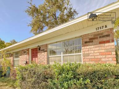 Main picture of 1701 King Ave
