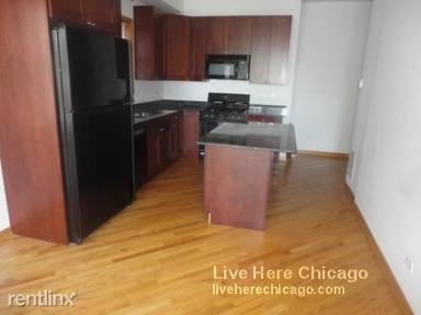 Main picture of 2551 N Southport Ave