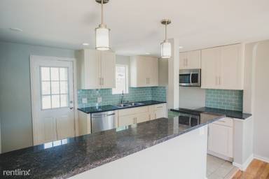 Main picture of 5204 Perry St