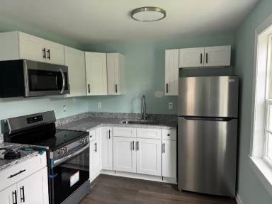 Main picture of 15 Brookwood Ave NW