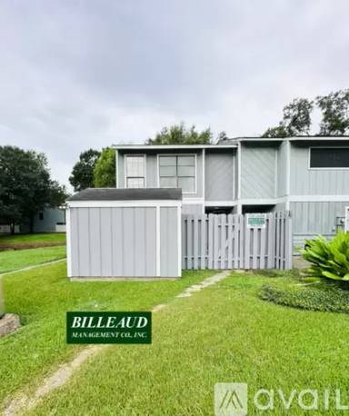 Main picture of 1 Phlox Dr