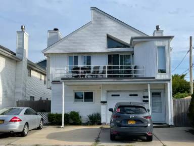 Main picture of 342 E Hudson St