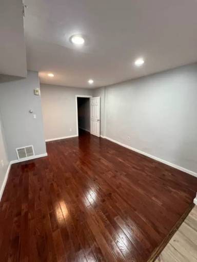Main picture of 608 Tasker St
