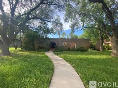 Main picture of 5108 Manana Cir