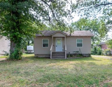Main picture of 1330 N Clifton Ave