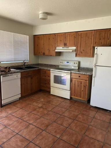 Main picture of 4431 N 76th Dr