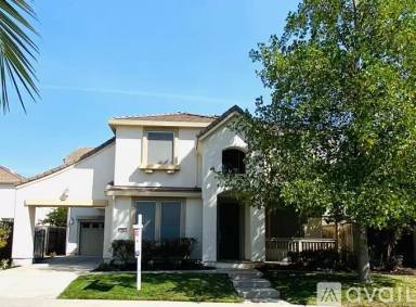 Main picture of 1067 Mullinger Ln