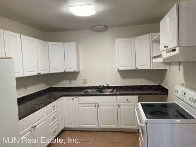 Main picture of 742 A St