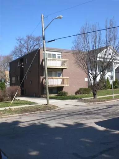 Main picture of 817 Arch St