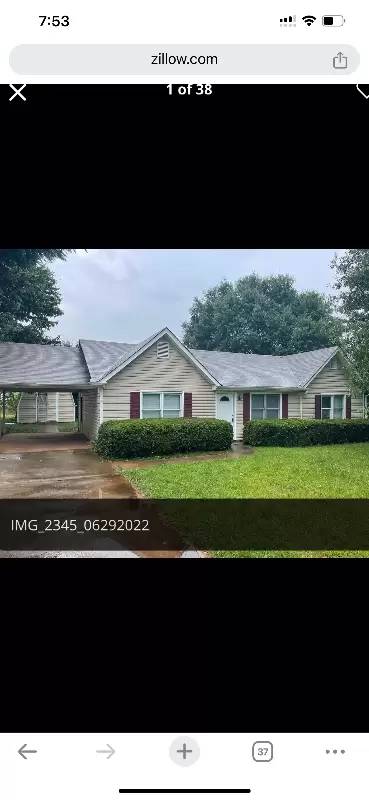 Main picture of 608 Aerodrome Way