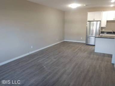 Main picture of 5777 Summit Pointe Rd
