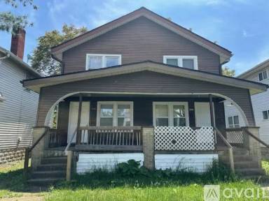 Main picture of 1491 Republic Ave