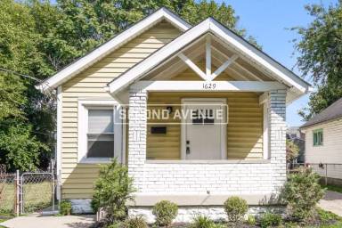 Main picture of 1629 S 30th St