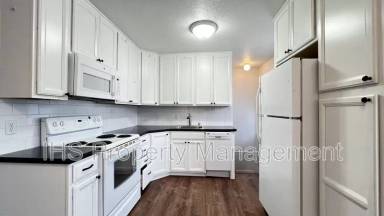 Main picture of 1010 Davenport St