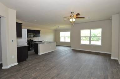 Main picture of 10905 Mule Train Dr