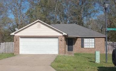 Main picture of 220 Shenandoah Dr