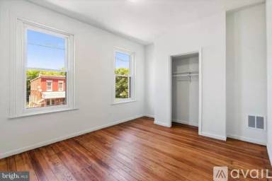 Main picture of 5904 W Girard Ave