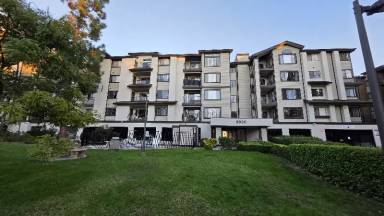 Main picture of 5990 Dandridge Ln