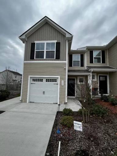 Main picture of 302 Sunnyview Dr