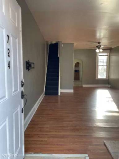 Main picture of 724 E Clearfield St
