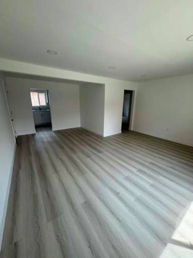 Main picture of 6421 E Olympic Blvd