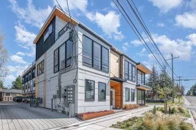 Main picture of 4224 SW 100th St