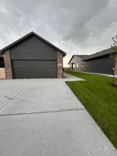 Main picture of 16277 W Ike Ct