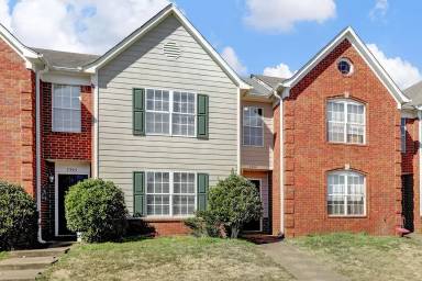 Main picture of 7399 Perrin Ln