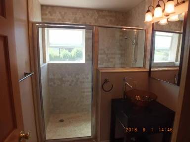Main picture of 3608 NE 44th St