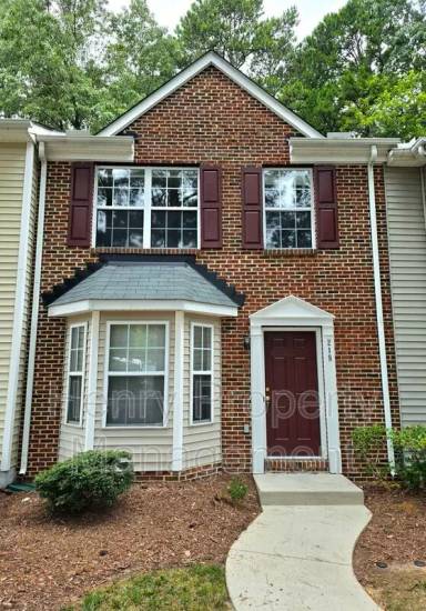 Main picture of 219 Virens Dr