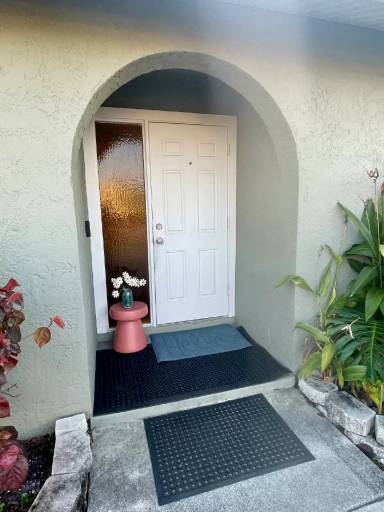 Main picture of 1252 SE 8th St