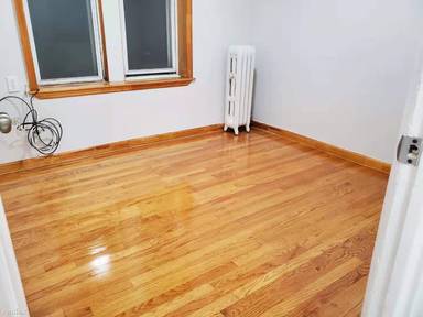 Main picture of 1752 78th St