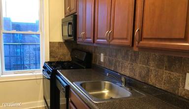 Main picture of 1991 John F Kennedy Blvd