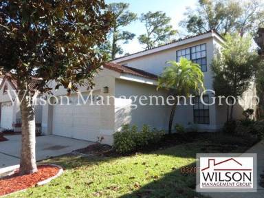 Main picture of 1024 Knoll Wood Ct