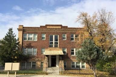 Main picture of 842 S Durbin St