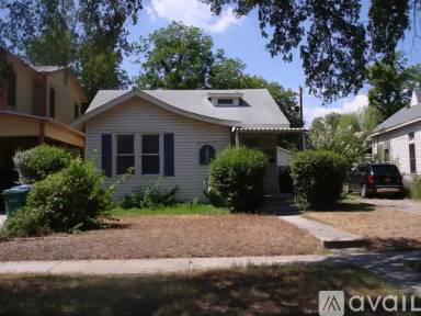 Main picture of 515 W Huisache Ave