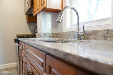 Main picture of 114 Winthrop St