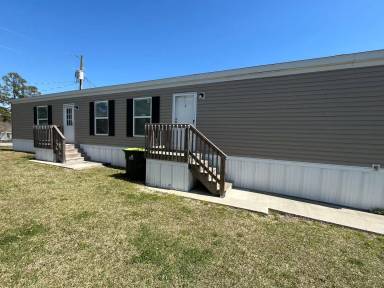 Main picture of 553 Corbin St