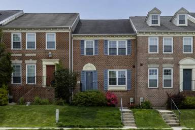 Main picture of 23 Roger Valley Ct