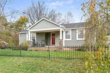 Main picture of 711 Gracelyn Ct