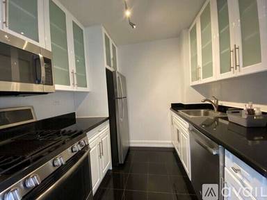 Main picture of 888 8th Avenue Apartments
