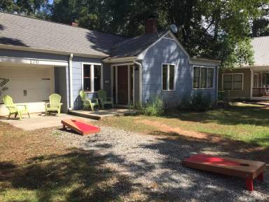 Main picture of 155 Windsor Ct