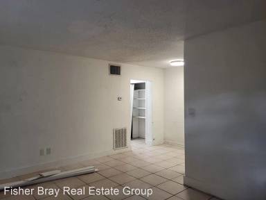Main picture of 1030 NE 7th Ave